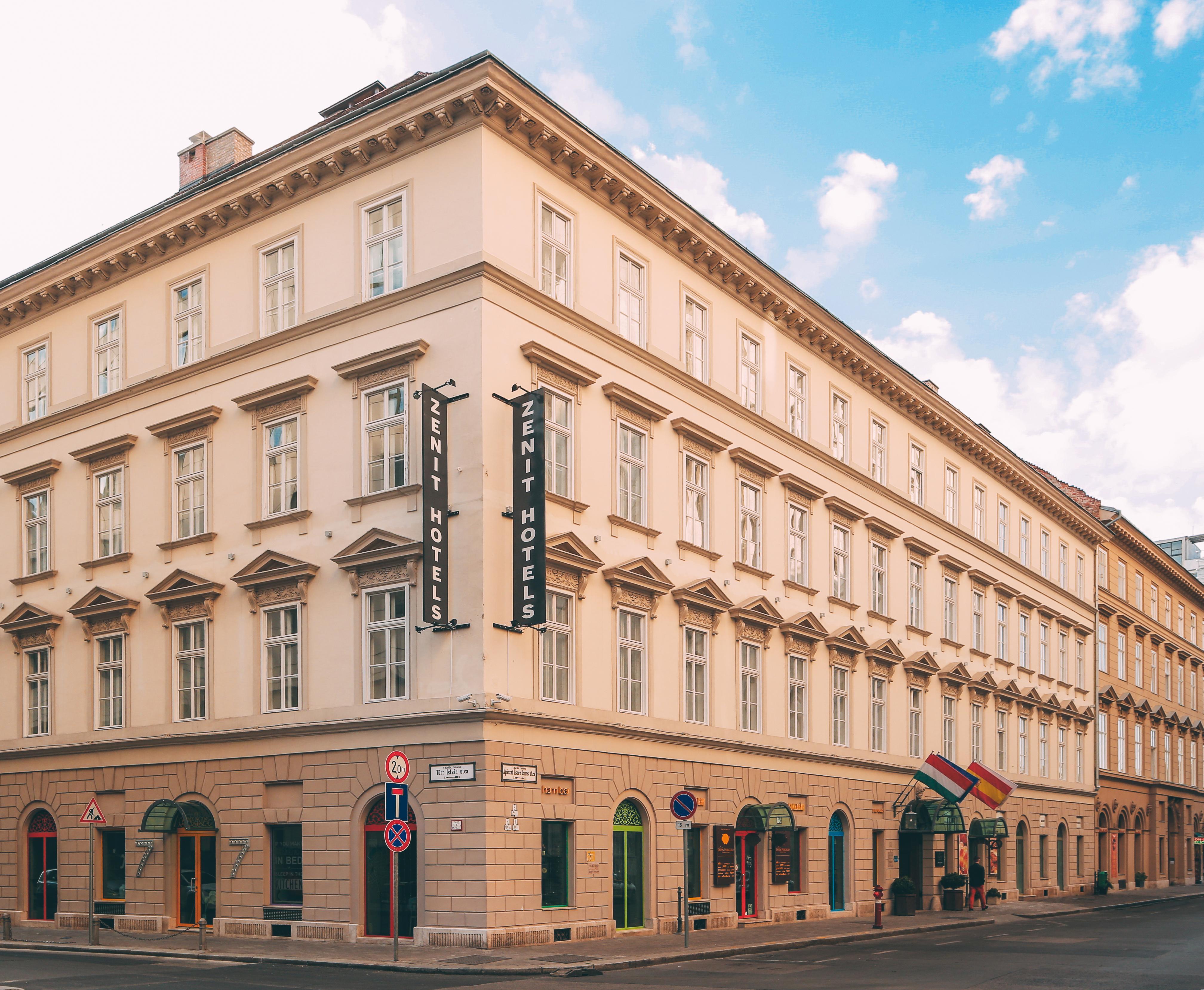 Hotel Zenit Budapest Palace Exterior photo
